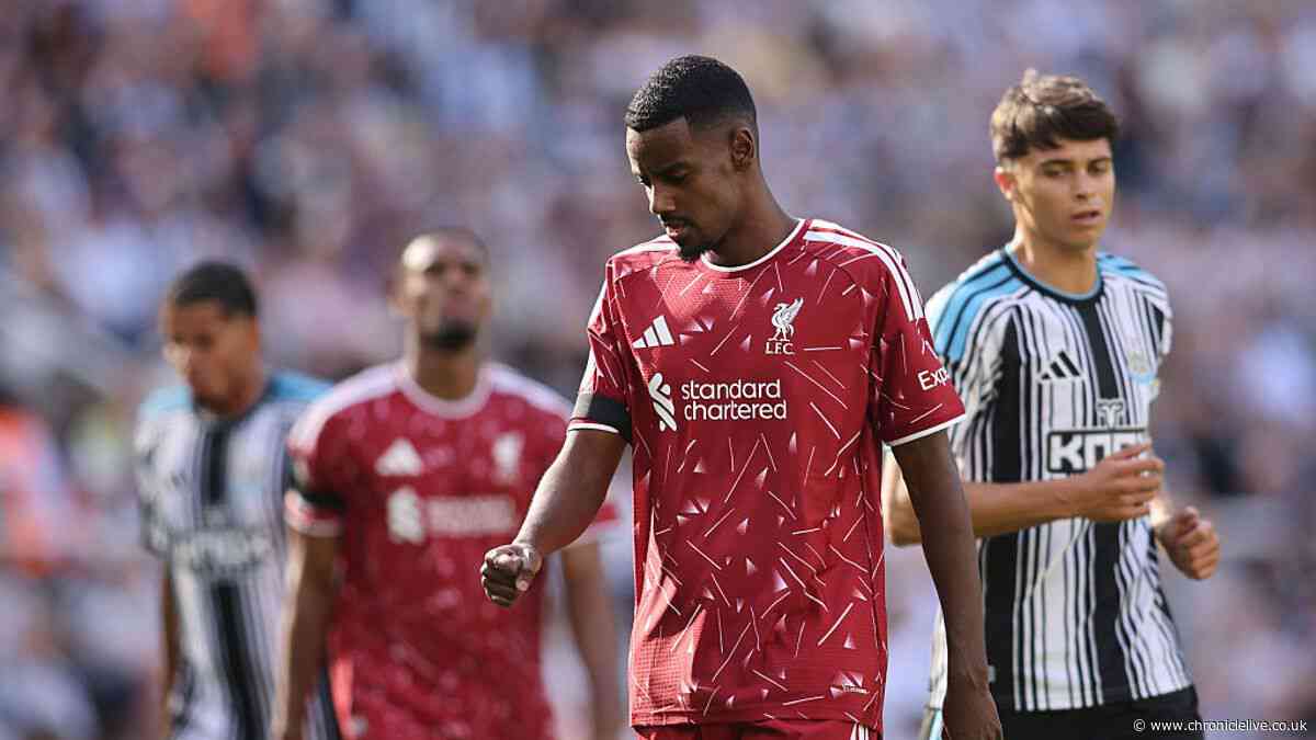Alexander Isak slams 'irrelevant' Alan Shearer and gives truth about Newcastle United fan abuse