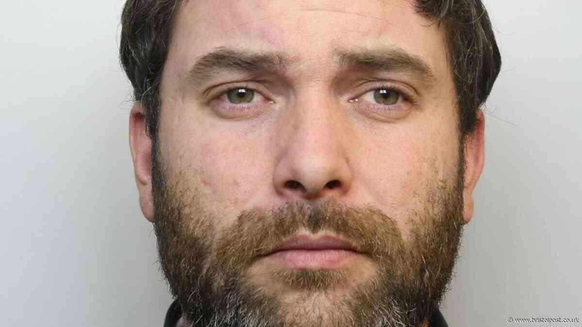 Man persuaded woman into a relationship before brutal hammer attack