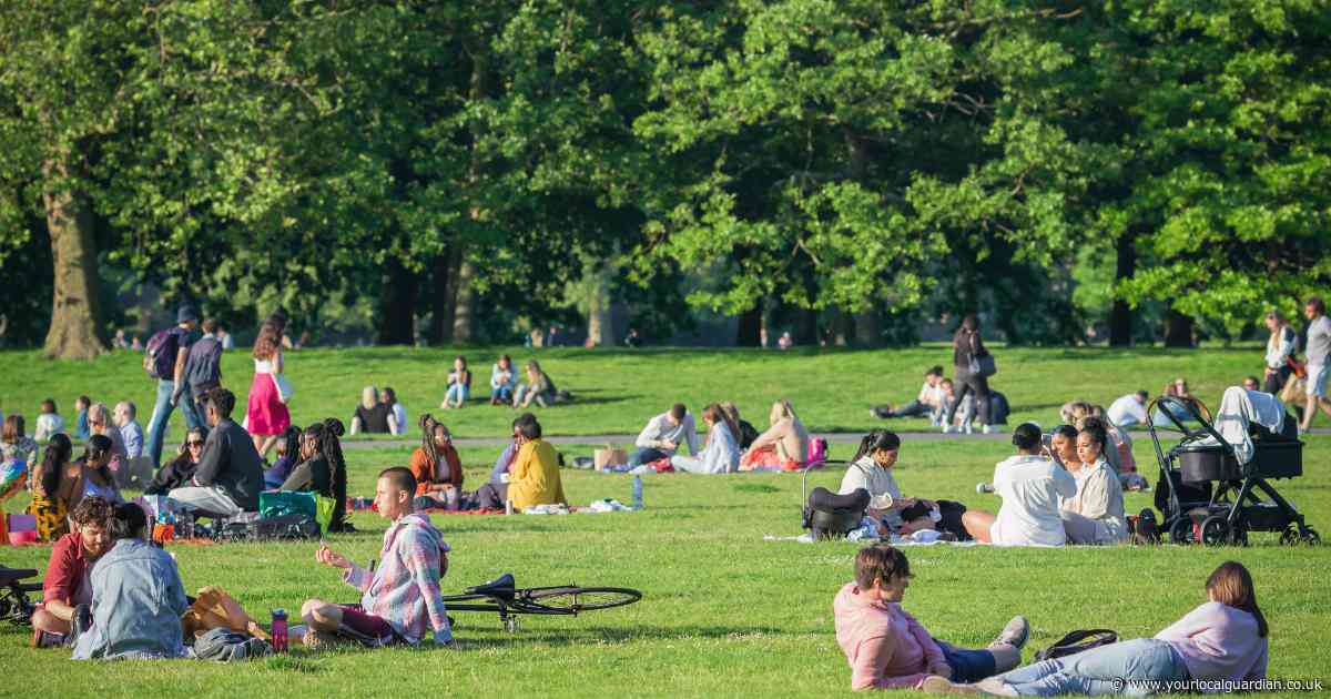 UK set for higher than average temperatures next week with it peaking at 25C