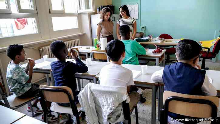 Tetto agli stranieri, multe fino a mille euro per il burqa e per i genitori che si rifiutano di studiare l’italiano: cosa prevede il decreto scuola