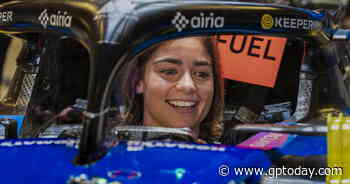 Jamie Chadwick makes F1 debut in important Williams test