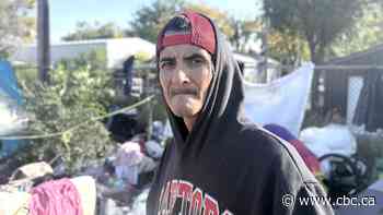 'We have nowhere to go,' says encampment resident as Saskatoon officials clean up site