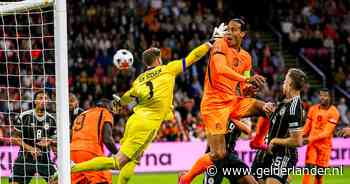 Goal van Virgil van Dijk afgekeurd, Duitsers scoren na blessure bij Brian Brobbey