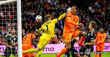 Goal van Virgil van Dijk afgekeurd, Duitsers scoren na blessure bij Brian Brobbey