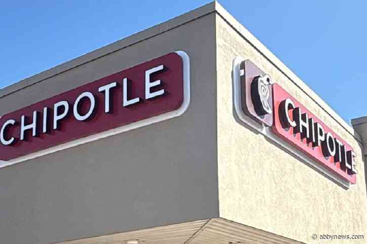 Chipotle Mexican Grill nears opening day in Kelowna
