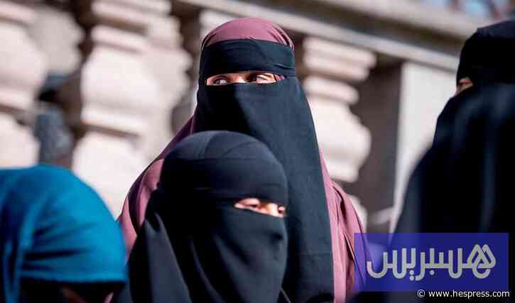 إيطاليا تمنع النقاب في المدارس وتحدد سقفا لعدد التلامذة الأجانب