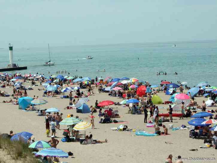 Person charged with masturbating on Grand Bend’s main beach: records
