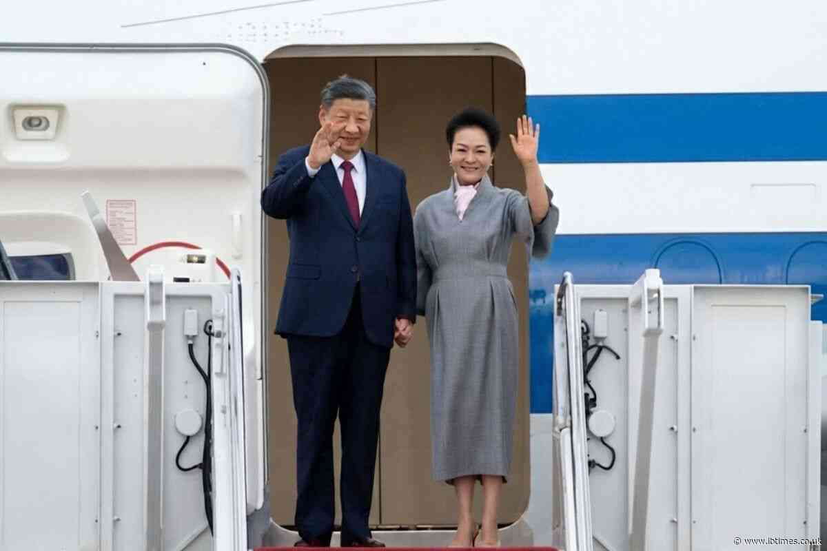 Xi Jinping's Handhold With Wife Peng Liyuan Fuels New Health Rumours on US Arrival but Stroke Claim Remains Unverified