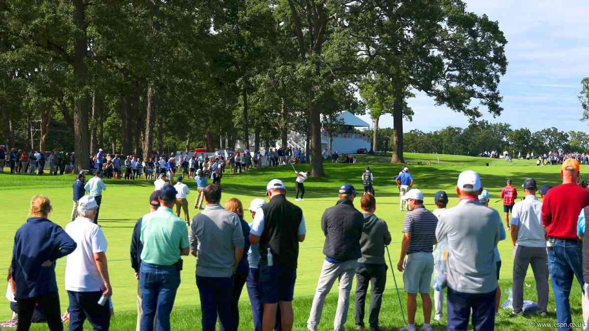 Clark challenges fans at Presidents Cup after 'kind of dead' Day 1