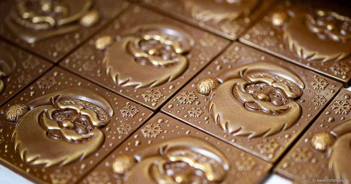Schoko-Produktion fürs Weihnachtsgeschäft im vollen Gang