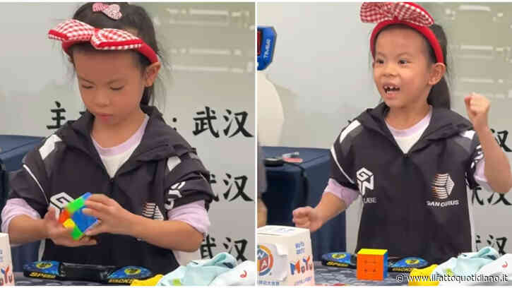 Sei anni, un cubo di Rubik e due record mondiali in tre giorni: la bimba prodigio che sta stupendo il mondo