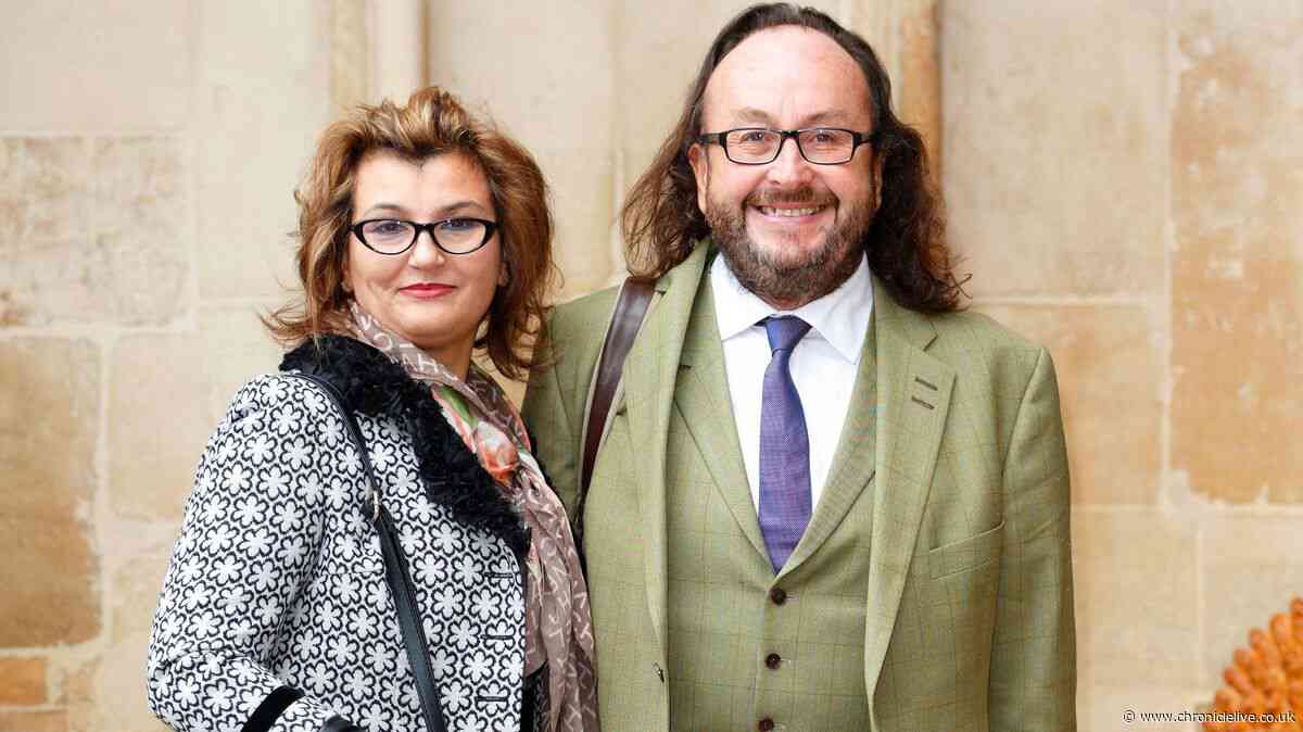 'Grief has no timetable': Hairy Biker Dave Myers' widow hits back as critics say 'stop crying'
