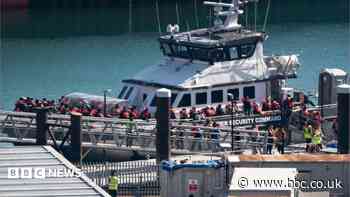 781 migrants arrive in small boats in 2026 record