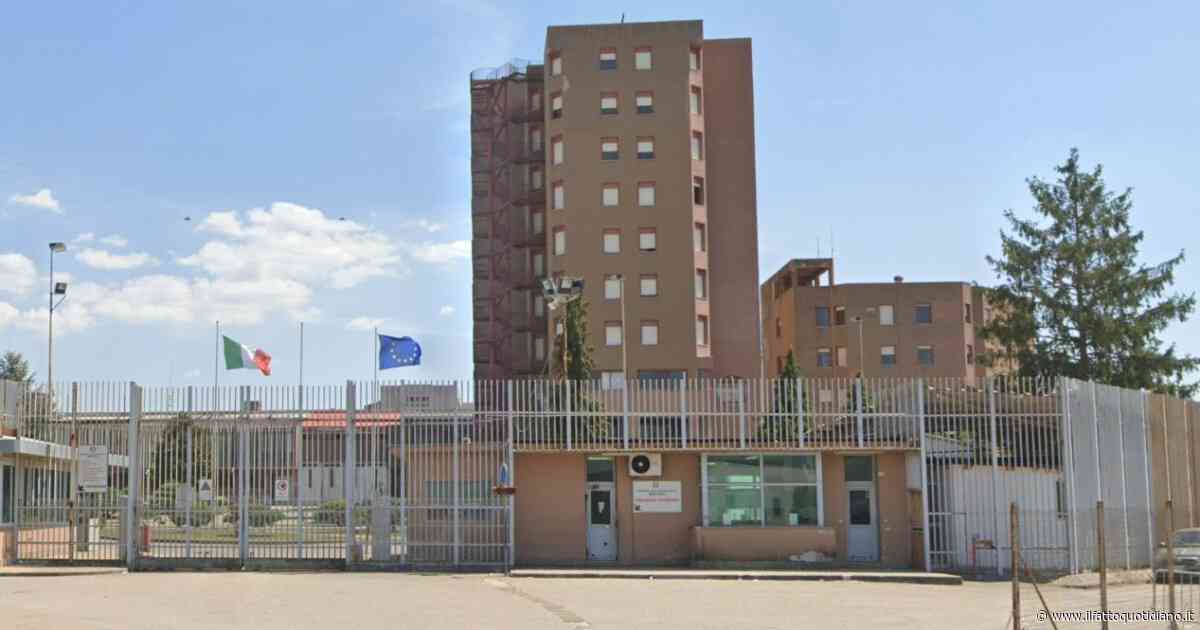 Tangenti al Comune di Benevento, gli indagati salgono a 17. “Mazzetta da 50mila euro per la lista di Mastella”. Lui: “Mai chiesta né ricevuta”