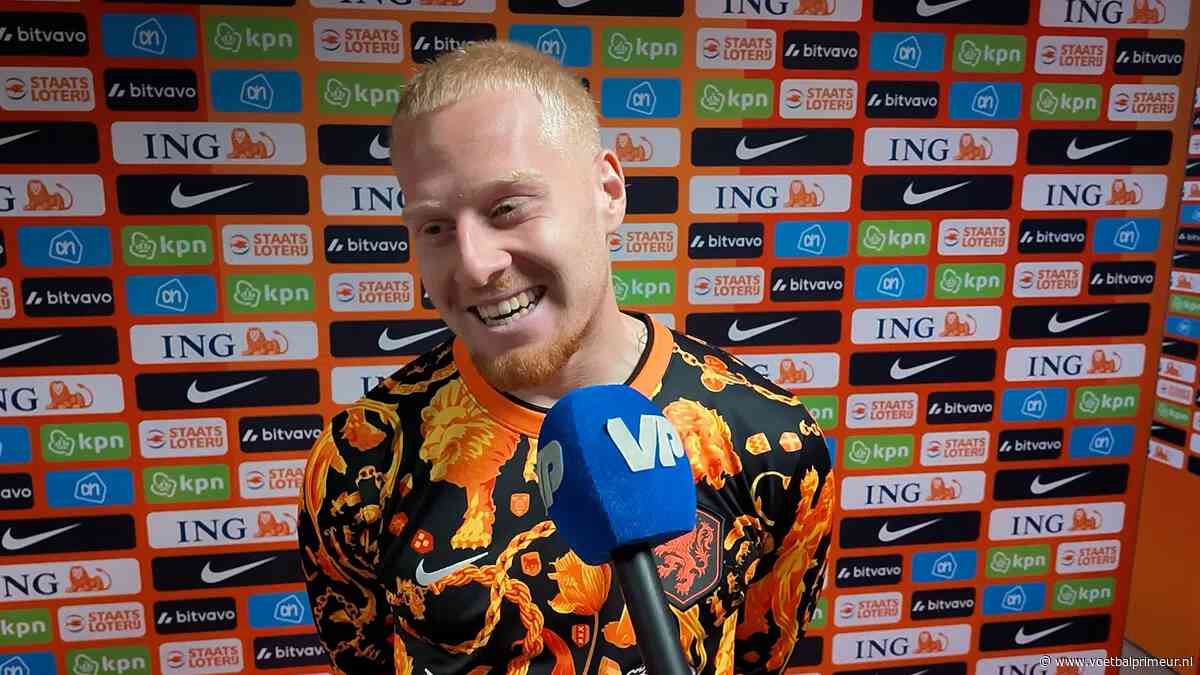 Meerdink zelfkritisch na Oranje-debuut: 'Mijn eerste gedachten gaan naar die kans'