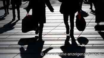 Sparen statt Shoppen: Verbraucher halten ihr Geld zusammen