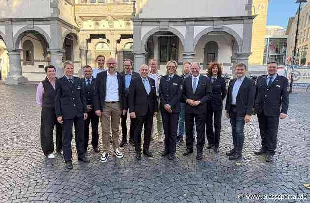 POL-PB: Gemeinsame Pressemeldung der Kreispolizeibehörde Paderborn und der Stadt Paderborn Fokus Innenstadt Paderborn - Polizei und Stadt stehen gemeinsam für mehr Sicherheit im Stadtzentrum