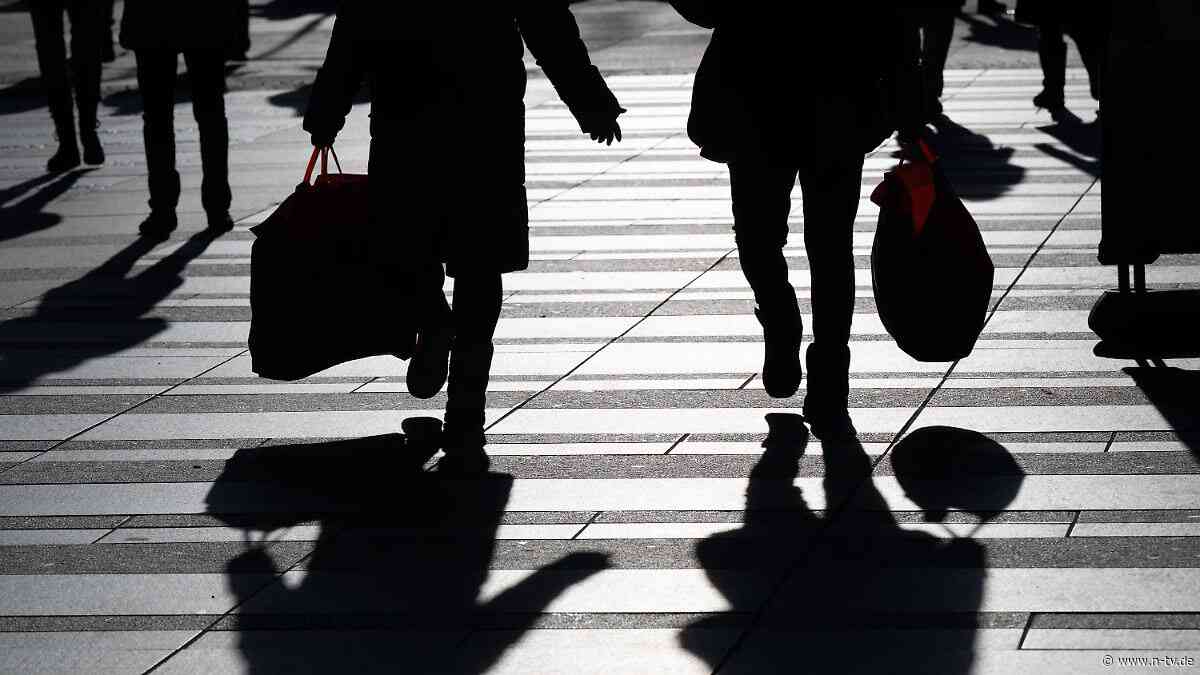 Krisen drücken auf Kauflaune: Deutsche sind so sparsam wie seit der Finanzkrise nicht mehr