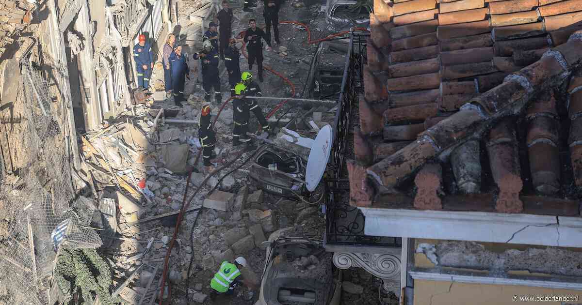 Grote explosie in historische centrum van Athene: twee vrouwen gered uit naastgelegen gebouw