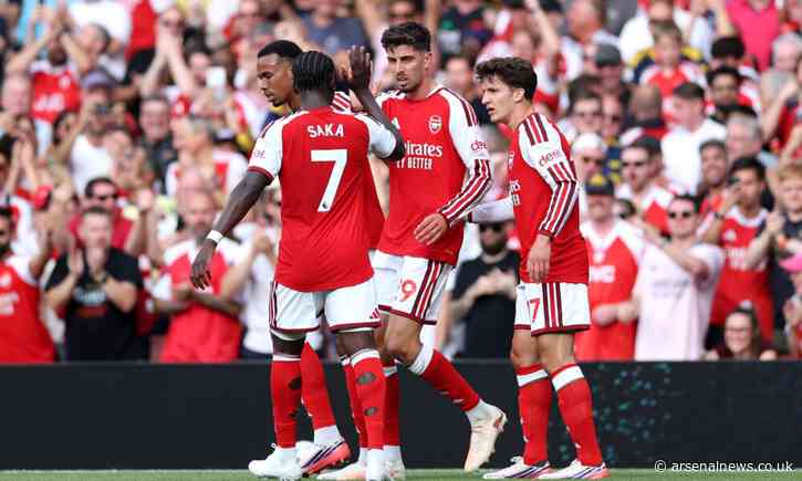Big blow for Arsenal with 27yo star substituted after possible hamstring injury