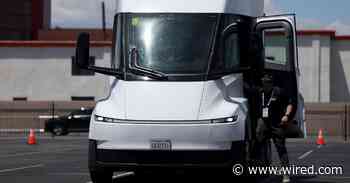 Nearly a Decade Later, the Electric Tesla Semi Is Here