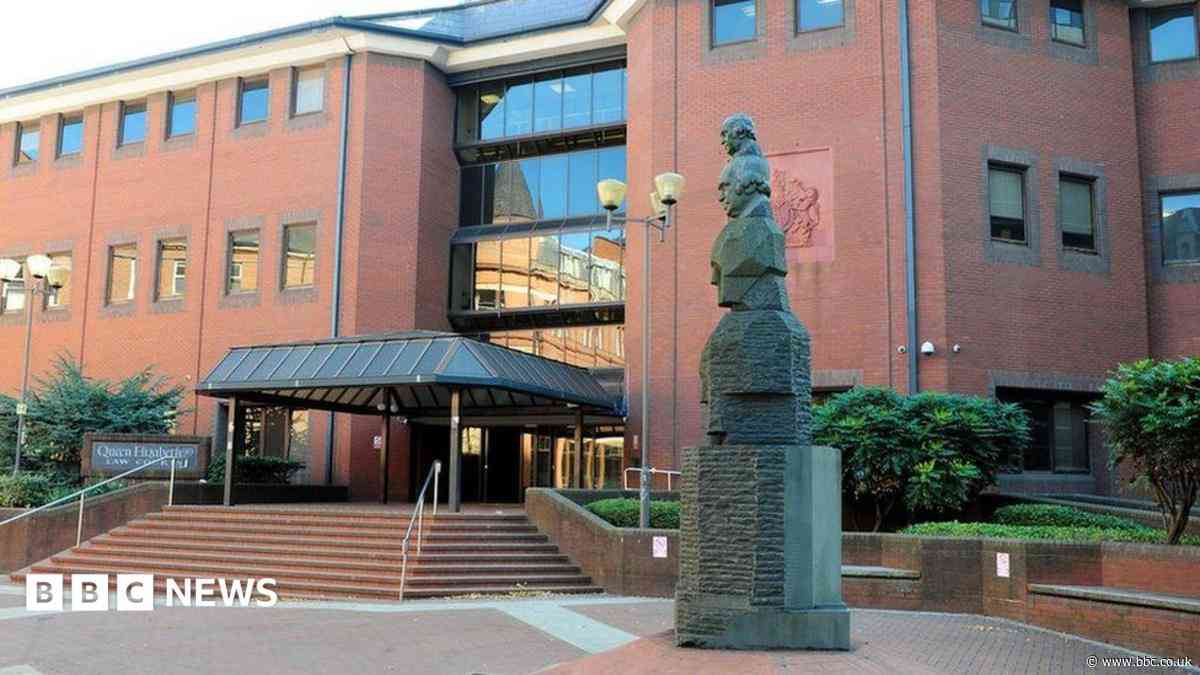 Terror-accused had suicide vest guide on phone