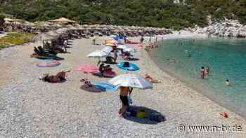 Badeurlaub im Oktober: Herbstferien: Welche Sonnenziele sind noch günstig zu haben?