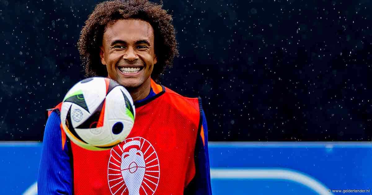 Bondscoach Xavi roept Joshua Zirkzee op als vervanger voor geblesseerde Brian Brobbey
