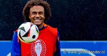 Bondscoach Xavi roept Joshua Zirkzee op als vervanger voor geblesseerde Brian Brobbey