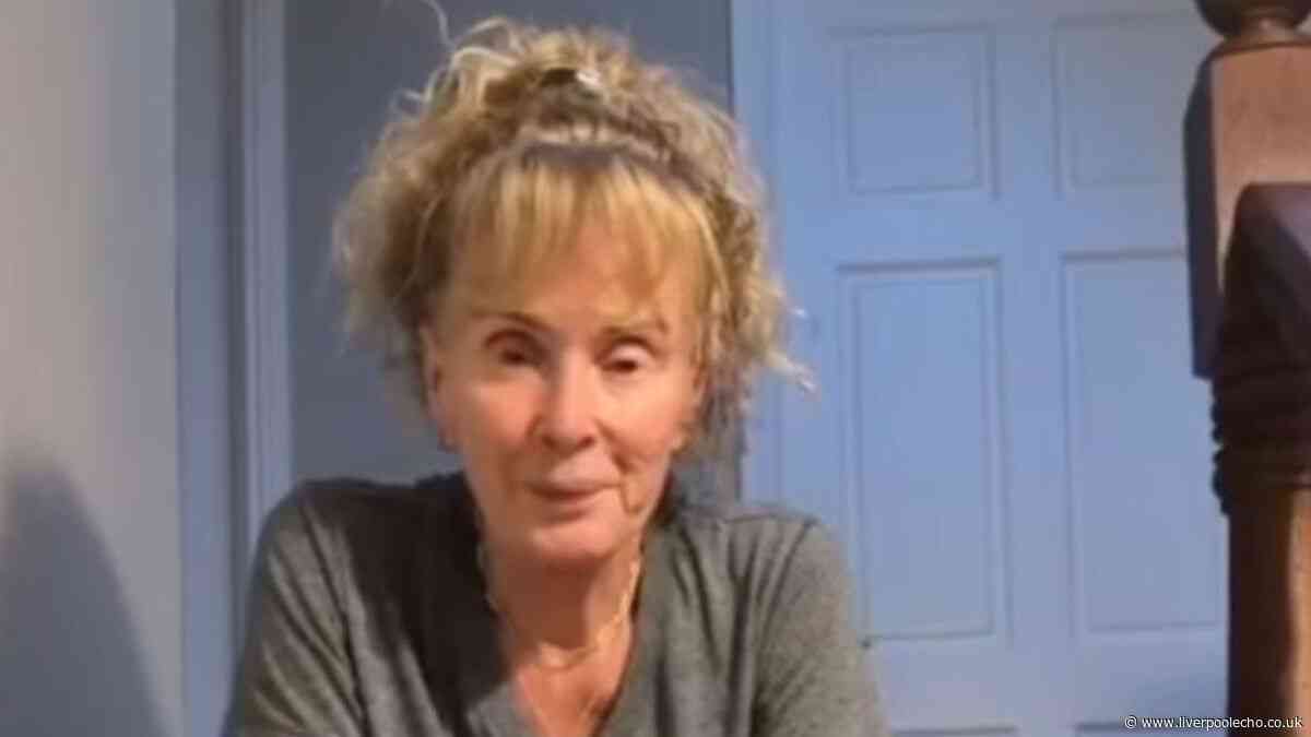 ITV Coronation Street Beverley Callard 'lost consciousness' on set as she shares cancer update