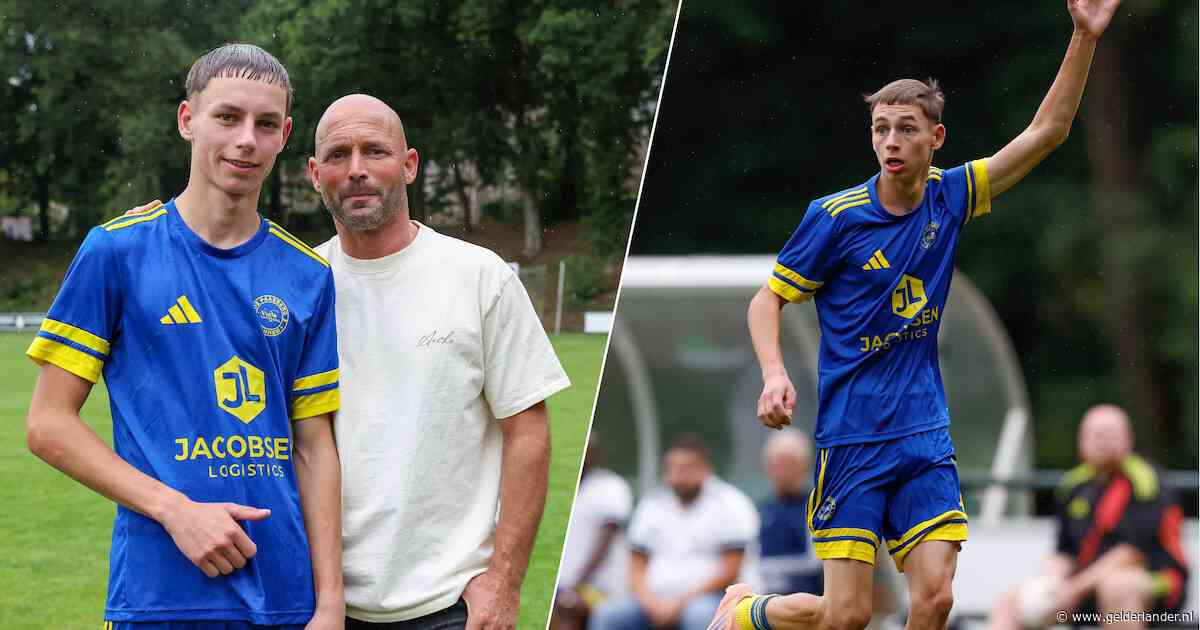 Dani (17) wilde in een vriendenteam gaan spelen, maar vader Danny praatte hem om: ‘Hij heeft veel talent’