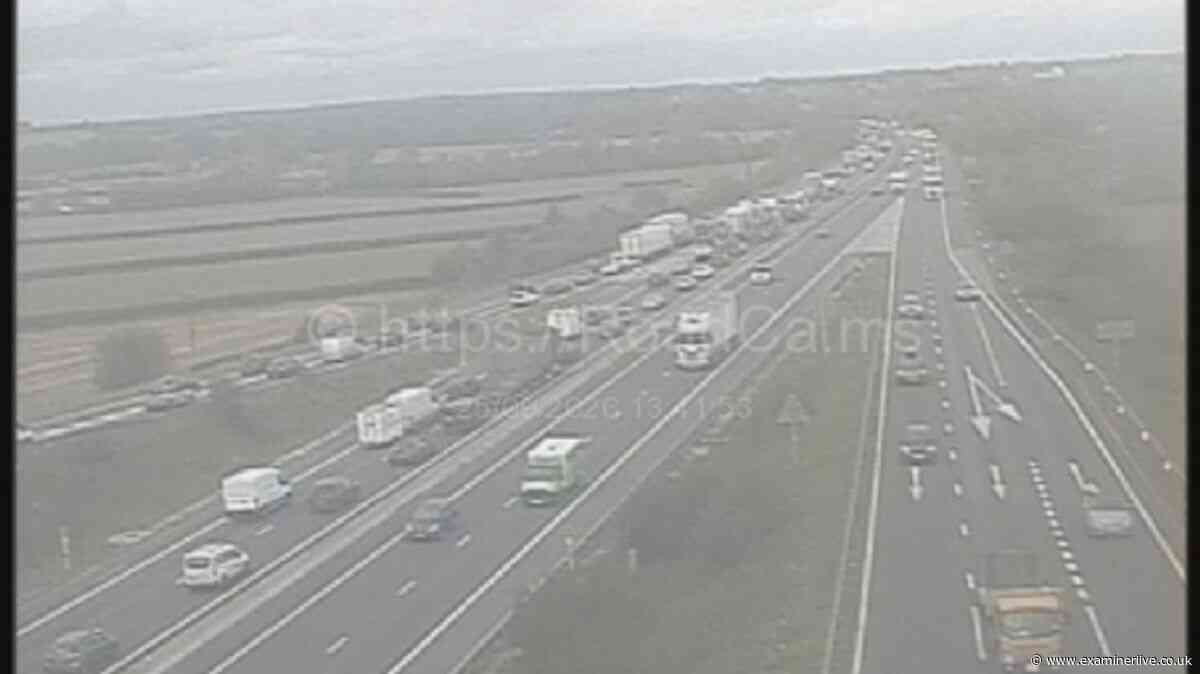 A1M blocked LIVE traffic updates as obstruction causes long delays