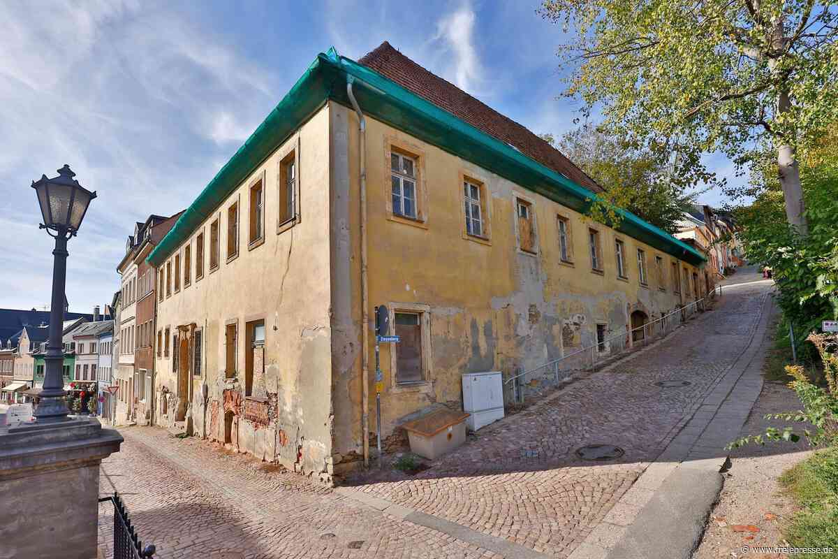 Am Barockhaus in Hohenstein-Ernstthal starten Abriss- und Sicherungsarbeiten