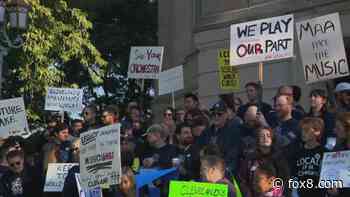 WATCH LIVE: Cleveland Orchestra musicians on strike