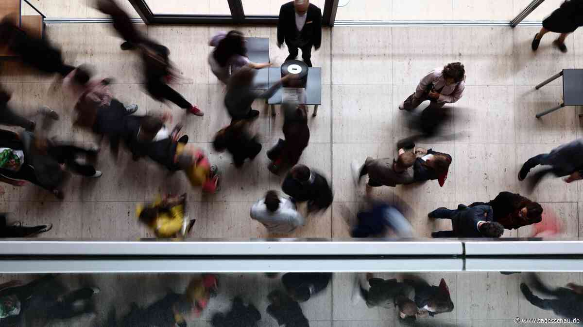 Bundestag beschließt erneuten "Tankrabatt"- auch Bundesrat stimmt zu