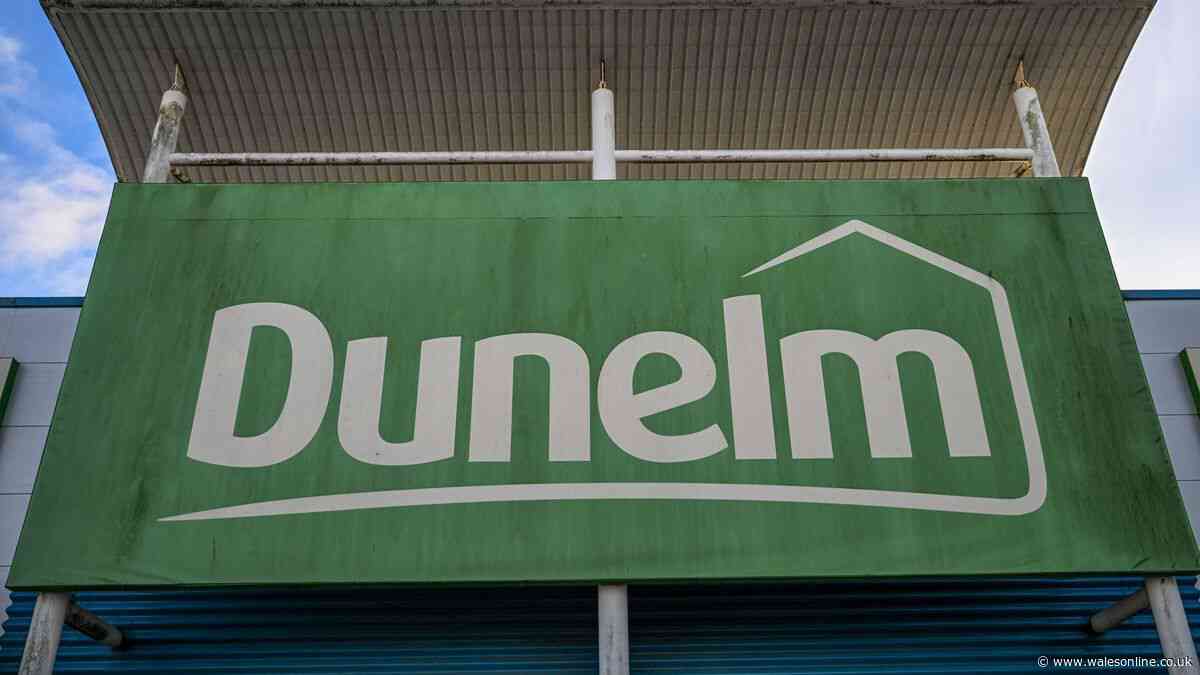 Shoppers 'obsessed' with £38 Dunelm dish that is just like £335 Le Creuset version