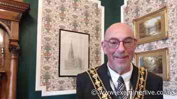 Mayor's warning after 'unacceptable' scenes at Halifax Town Hall

Calderdale Council mayor warns disruption could lead to exclusion