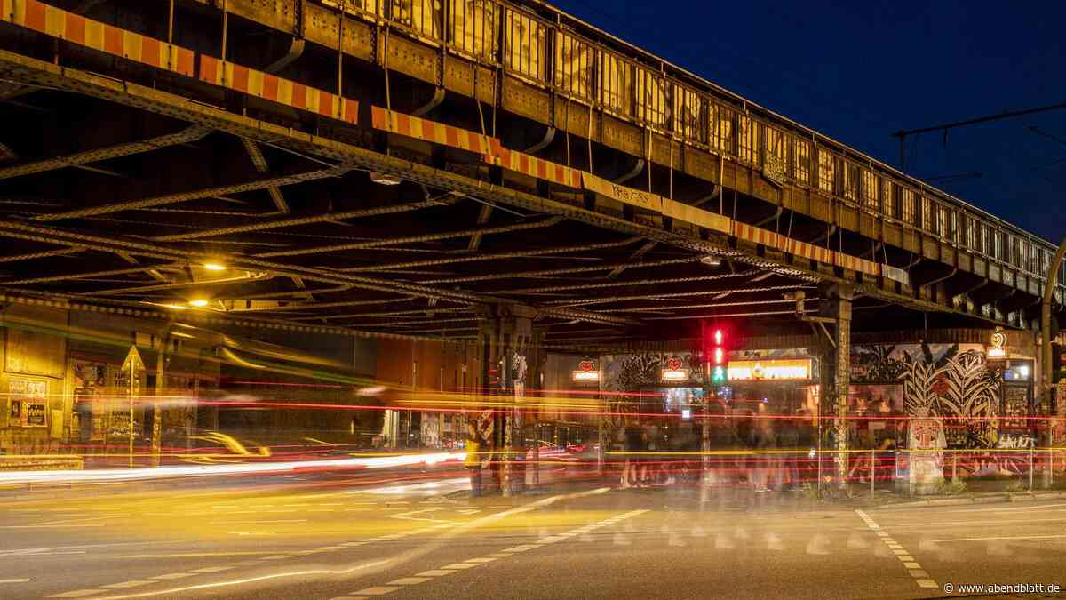 Drecksbrücke oder Ehebett? Das Filmfest Hamburg zeigt „Sternbrücke Forever“