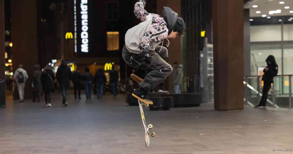 ‘Levendig en gezellig’ of gevaarlijk? Winkelcentrum Piazza wil skaters weren