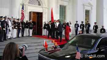 Chinese media scuffle with US journalists, Secret Service during Xi visit