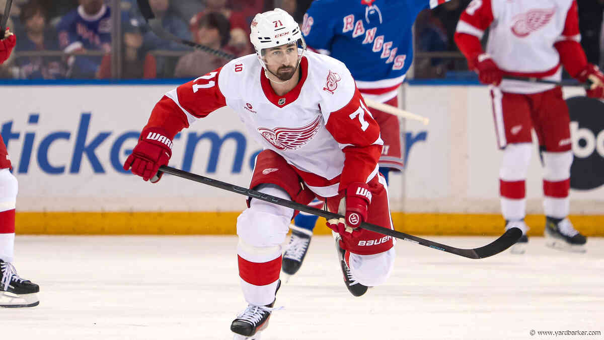 Dylan Larkin Expands Trade List to Include 4 New Teams