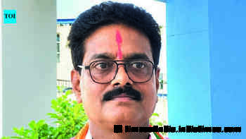 No relief for N’gram Cong candidate, HC slams single bench order