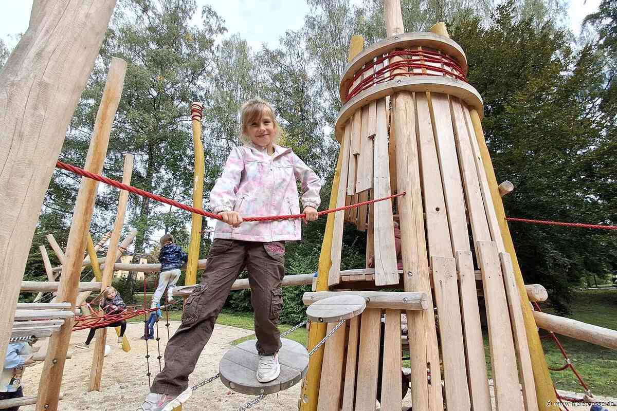 Das Warten hat ein Ende: Neuer Spielplatz im Baumwollpark in Flöha ist eröffnet