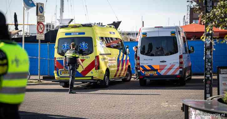Man doodgeschoten op druk Amsterdams terras, 'slachtoffer is medewerker gevangenis Zaanstad'