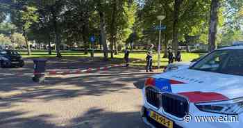 Politie doet onderzoek naar verdacht object in parkje Kortonjolaan, explosieventeam opgeroepen