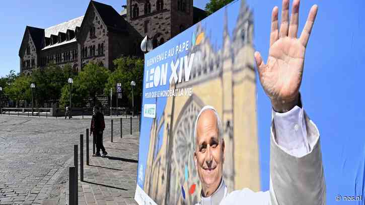 Frankrijk maakt zich op voor komst 'rockster' paus Leo XIV