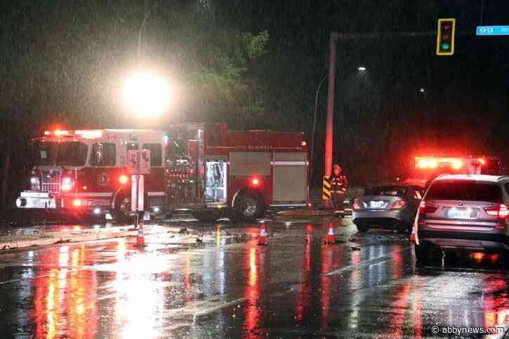 Overnight rollover crash in Surrey sends 2 to hospital