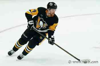 Sabres sign D Matt Grzelcyk to 1-year deal