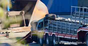Heftruckbestuurder raakt bekneld in Raamsdonksveer, man met spoed naar ziekenhuis
