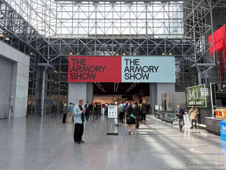 The Best Booths at the Armory Show, From Ghostly Afterimages to ‘Gentle Destruction’
